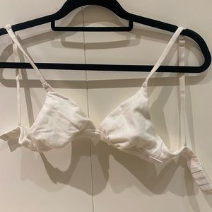 SKIMS XXS white fits everybody triangle bralette no tags never worn